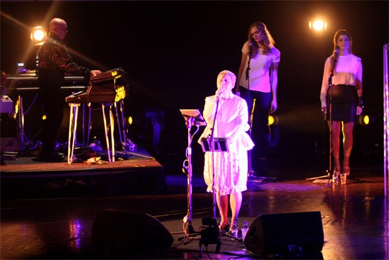 Liz_Fraser_Meltdown_live_1344515898_crop_550x367.jpg